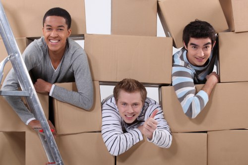 Flexible short-term storage space in Nagshead for moving and renovation needs